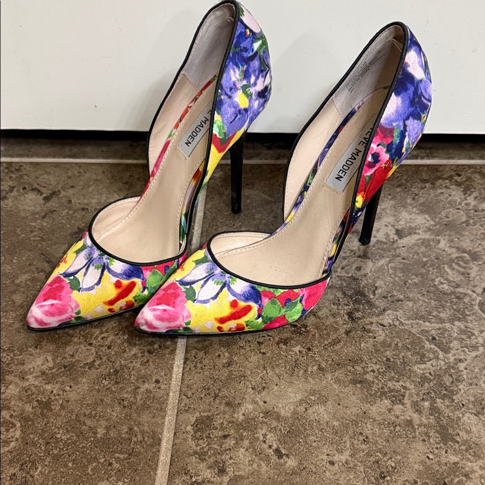 Steve Madden Multicolor Floral Heels